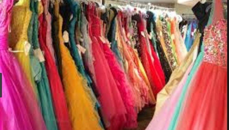 No Money For Prom Dress; Dallas Public Library Can Help