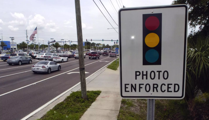 Gov. Abbott Says it’s Time to Remove Red-Light Cameras