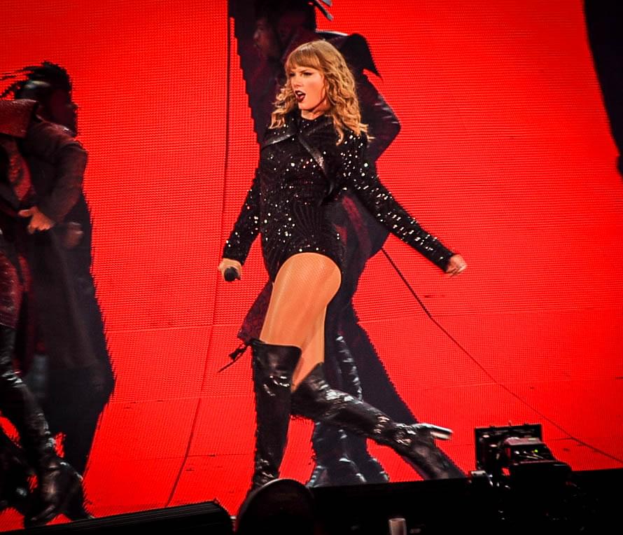 Taylor Swift’s Reputation Tour Stops at AT&T Stadium | 10.5.18 & 10.6.18