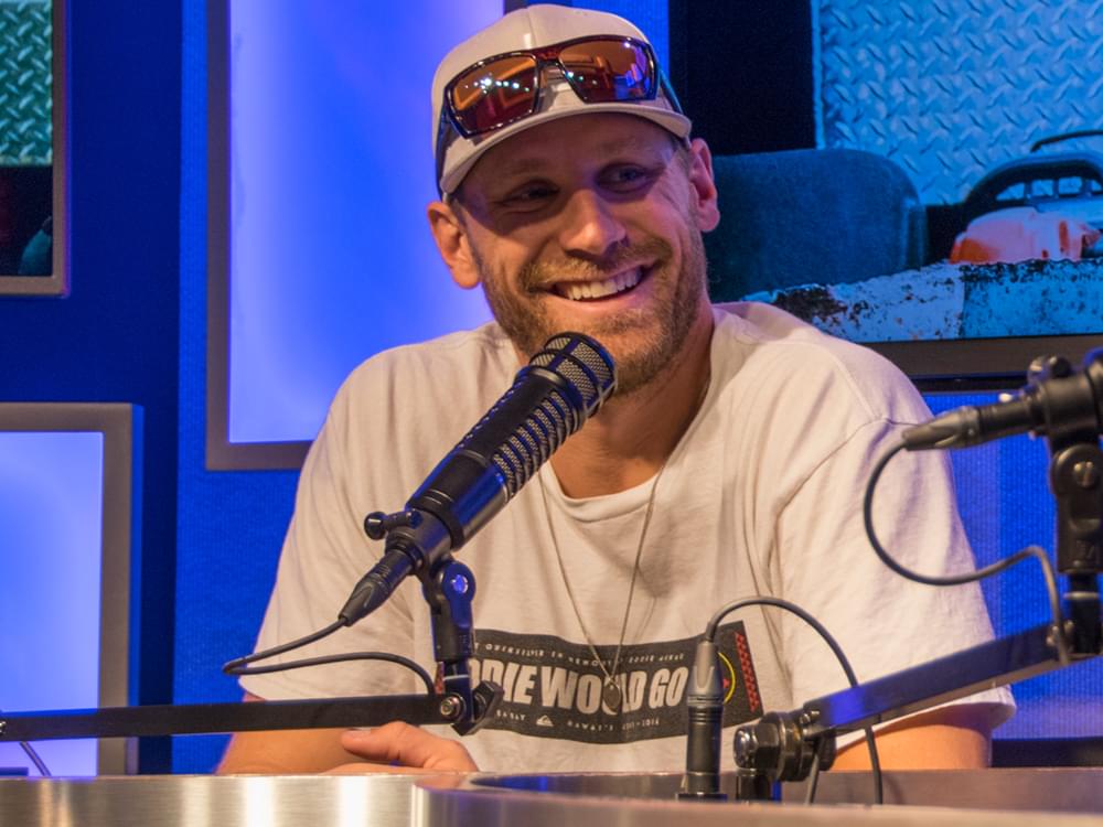 Chase Rice Scores First No. 1 Single With “Eyes On You”