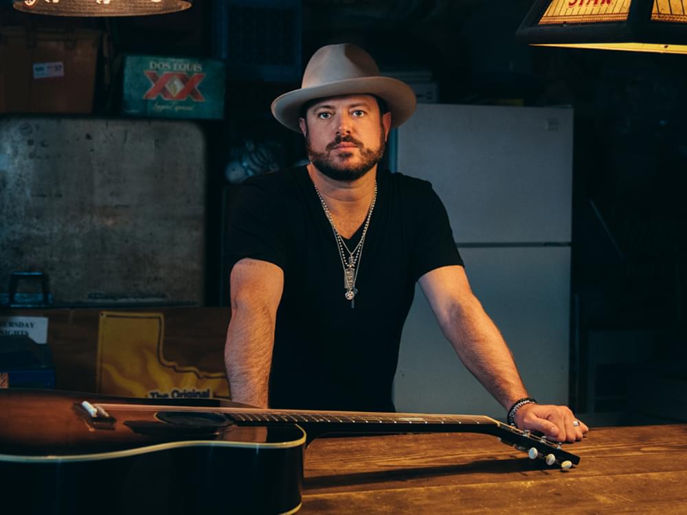 Wade Bowen Releases Mini-Documentary That Chronicles His Physical & Mental Health Issues [Watch]