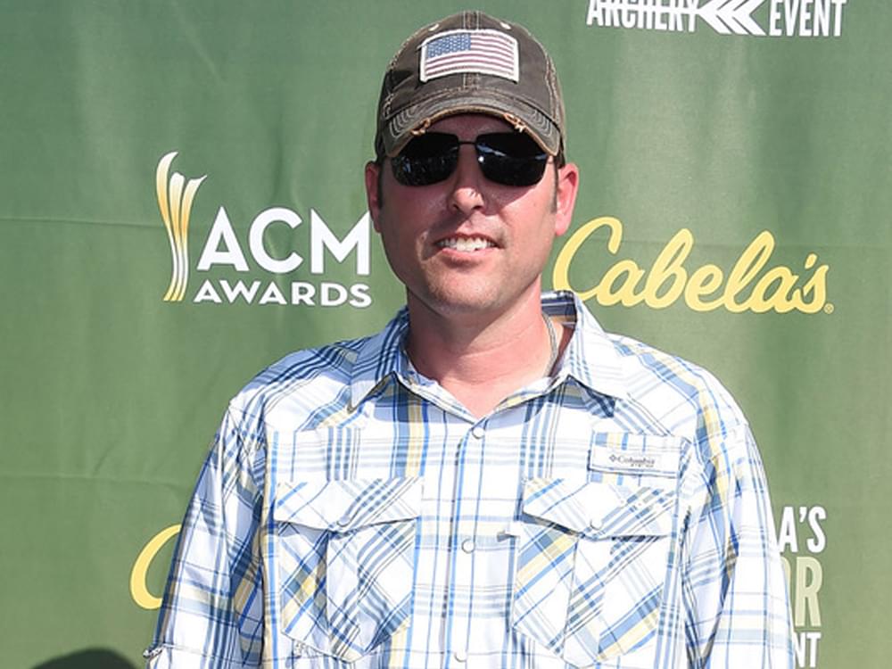 Casey Donahew Spearheads Viral Charity Campaign to Raise Funds for Teaching Supplies ($36,000+)