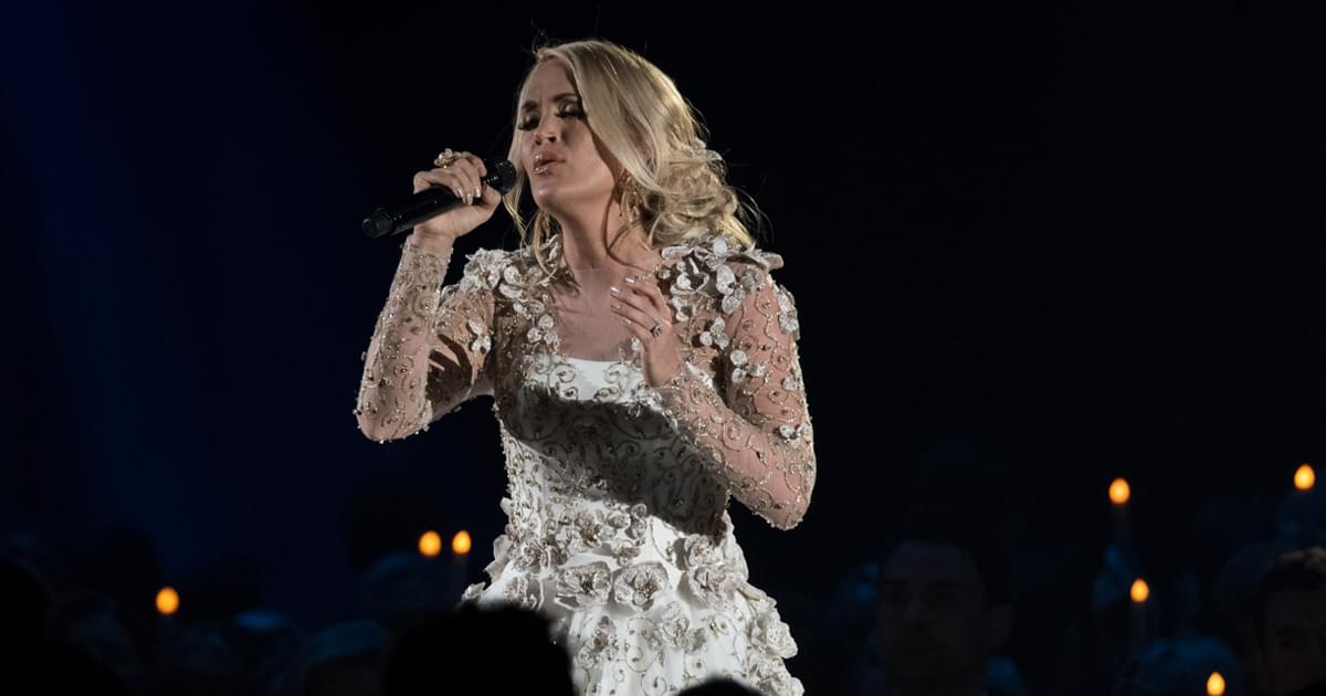 Carrie Underwood Is Planning to Release a Holiday Album Later This Year
