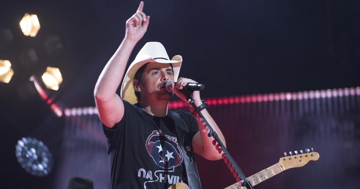 Brad Paisley’s Nashville Concert Helps Raise $26,000 for His Free Grocery Store