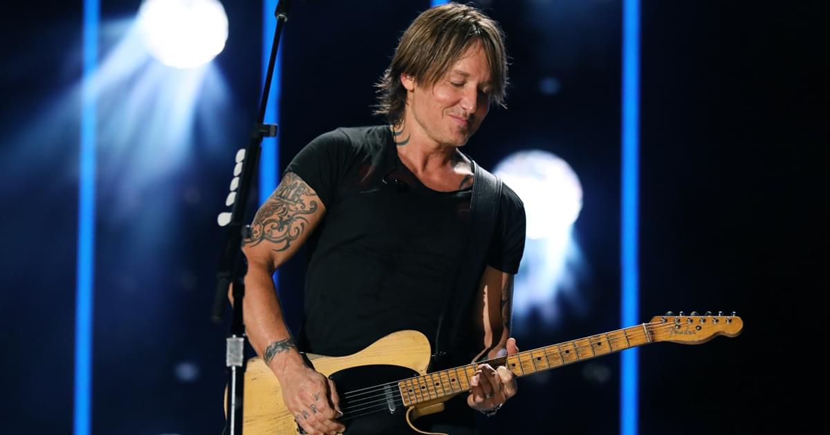Watch Keith Urban’s High-Powered Performance of “Forever” on “Late Night”