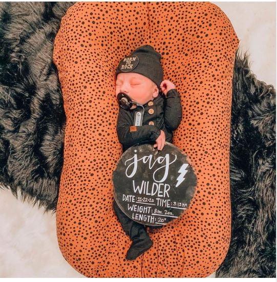Whiskey Myers member John Jeffers & wife welcome first child!