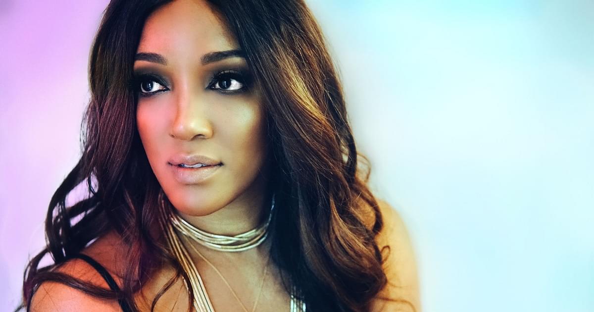Mickey Guyton Makes Her Late-Night TV Debut On The Late Show With Stephen Colbert