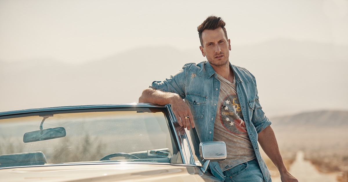 Russell Dickerson Releases Acoustic Tunes