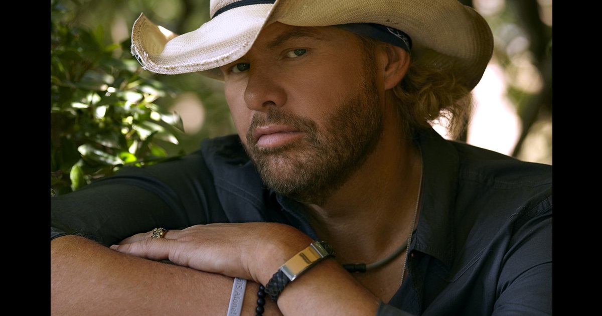 Sending LOTS of Texas Love To Toby Keith