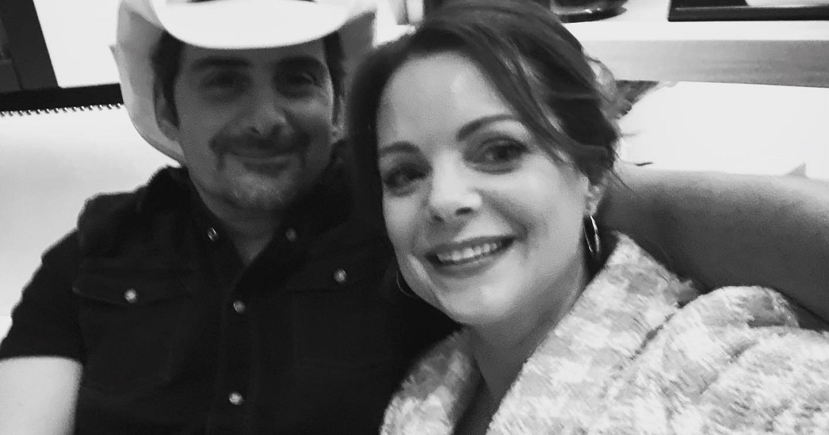 Kimberly Williams-Paisley Makes Music – But Husband Brad Denies Any Affiliation With It