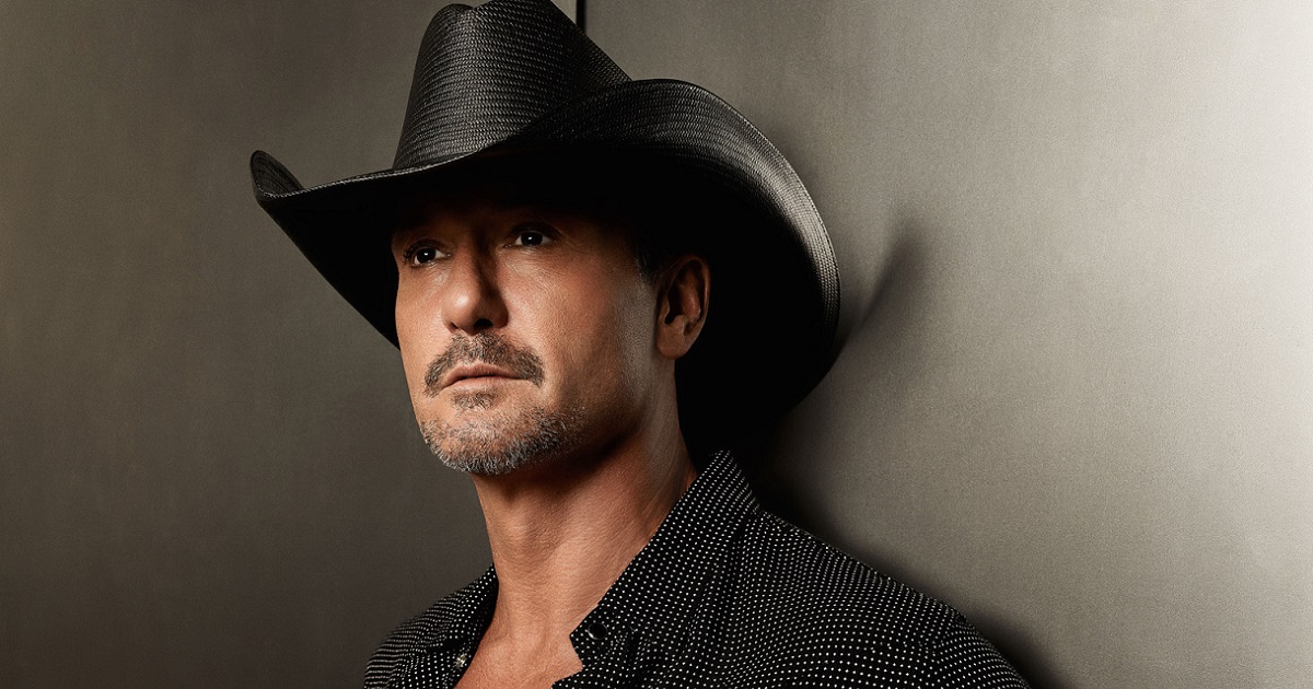 Halfway Through His Tour – Tim McGraw Takes Time to Relive All the Fun He’s Had