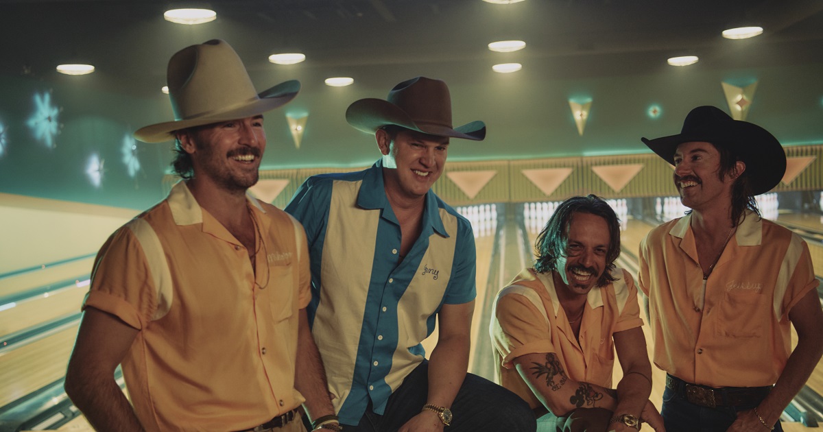 Midland and Jon Pardi Have a “Longneck Way To Go” with New Single
