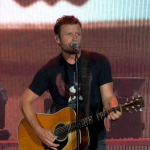 Dierks Bentley Gives Fans His Phone Number