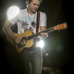 Hunter Hayes Serenades Newlyweds On The Today Show