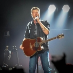 Blake Shelton Opens “Ole Red” In Nashville In A Star-Studded Fashion