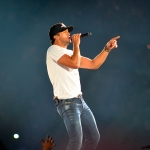 Luke Bryan Leads A Singalong For Kids at a Children’s Hospital