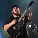 Luke Combs’ “Beautiful Crazy” Is No. 1 for Fourth Straight Week