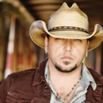 Jason Aldean Releases Reflective New Video for Rearview Town