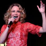 Jennifer Nettles to Perform National Anthem at Kentucky Derby