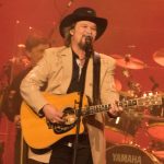 Watch Travis Tritt Perform “It’s a Great Day to Be Alive” for New TV Special, “Travis Tritt: Homegrown”