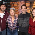 Miranda Lambert Helps “The Ty Bentli Show” Kick Off 3rd Annual “100,000 Thank Yous” for the Troops