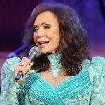Loretta Lynn Releases Animated New Video for Cover of Patsy Cline’s “I Fall to Pieces” [Watch]
