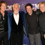 Rascal Flatts Honors Kenny Rogers by Releasing New Cover of “Through the Years” [Listen]