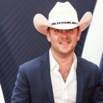 Justin Moore Scores 9th No. 1 Single With “Why We Drink”