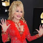 Listen to Dolly Parton’s New Rendition of “I Saw Mommy Kissing Santa Claus” From Upcoming Holiday Album