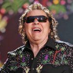 Listen to Ronnie Milsap’s New Rendition of “Merry, Merry Christmas Baby”