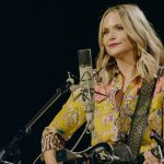 Watch Miranda Lambert Honor John Prine by Singing “That’s the Way the World Goes ’Round” at Country Music Hall of Fame