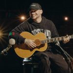 Watch Kane Brown Honor Randy Travis by Singing “Three Wooden Crosses” at the Hall of Fame