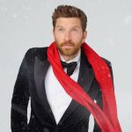 Brett Eldredge is “Mr. Christmas” on Good Morning America