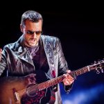 Eric Church Drops Acoustic Version of “Heart On Fire”