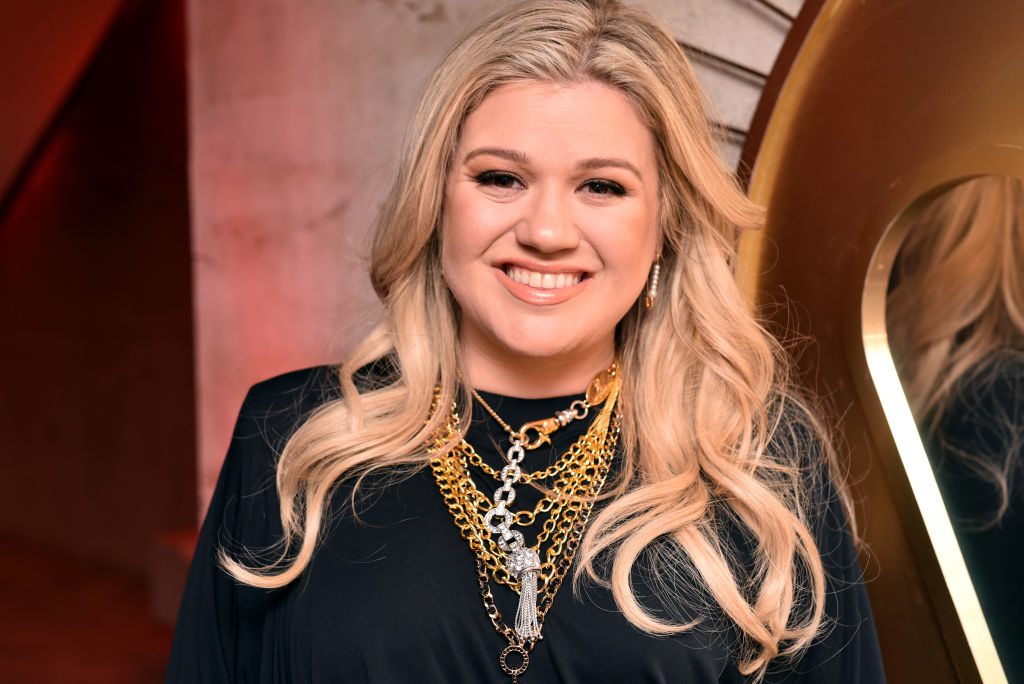 WATCH: Kelly Clarkson Plays Plead The Fifth on Watch What Happens Live!