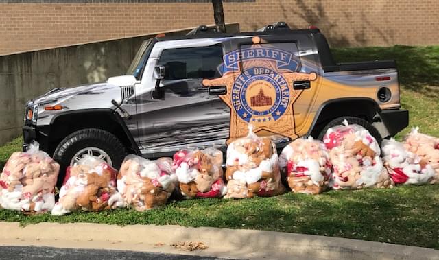 Dallas Business Makes Generous Donation to Sheriff’s Department