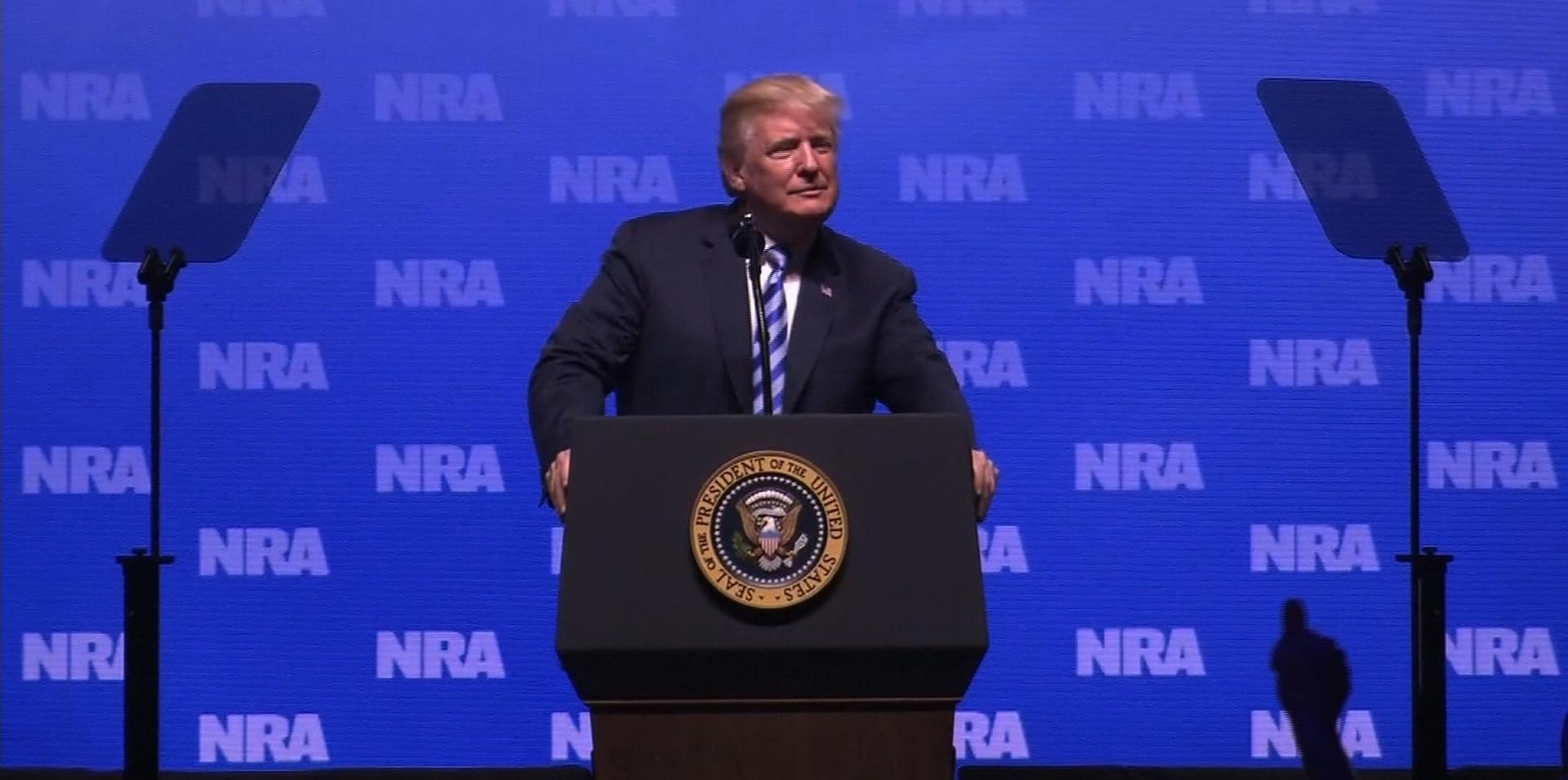 Chris Salcedo: A Restaurant is Trying to Fight the NRA With Their Receipts