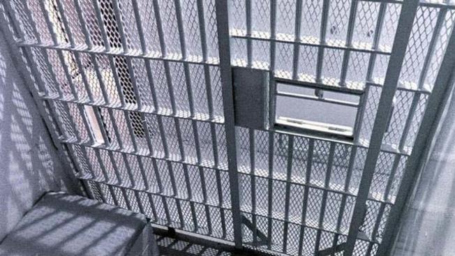 Toothless Texas Prison Inmates Routinely Denied Dentures