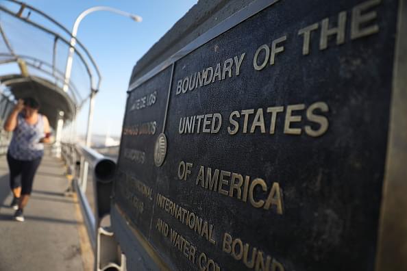 WBAP Morning News – Nearly 700 Immigrants Detained in El Paso in a 24 Hour Period