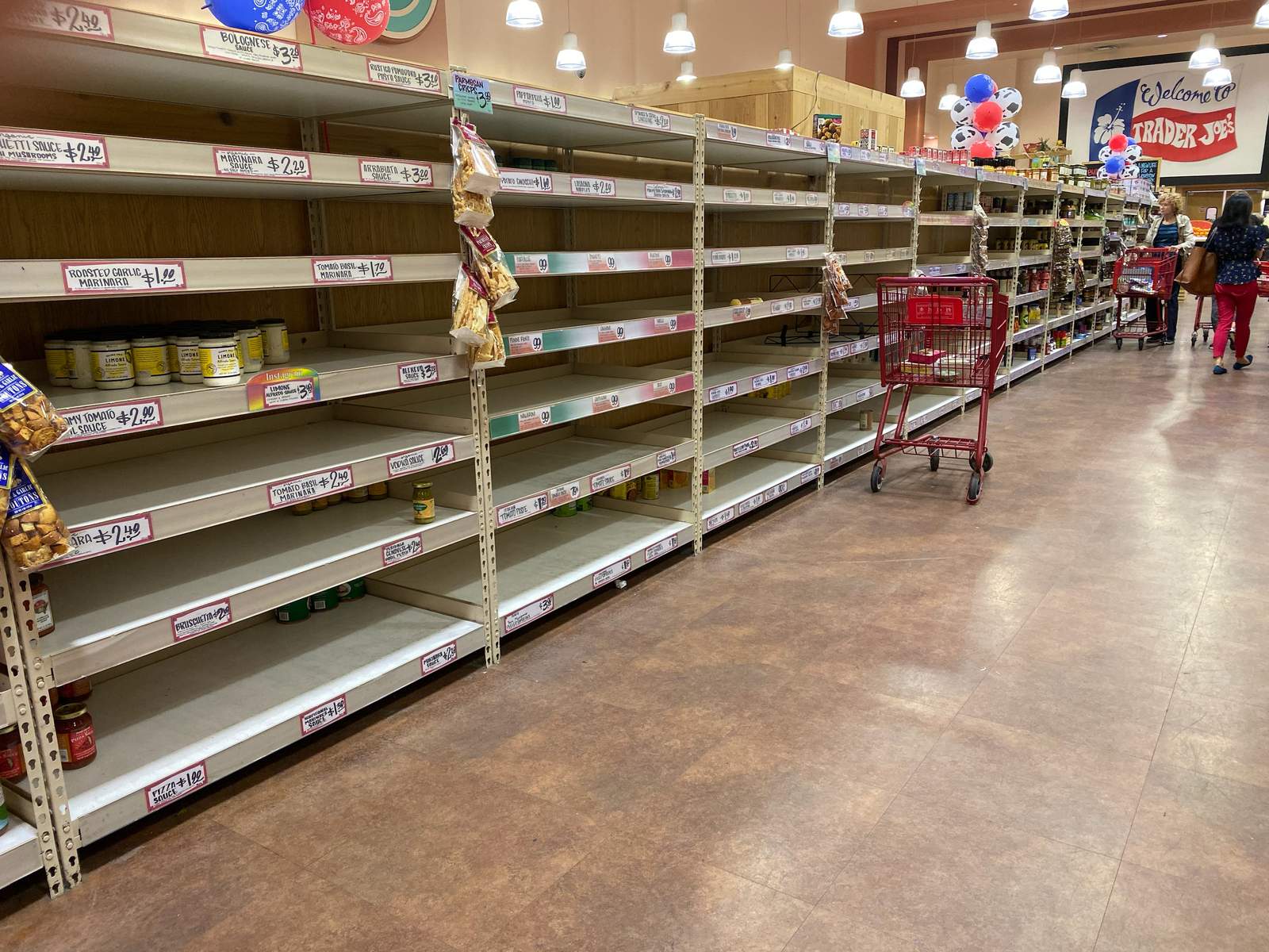 Texas Grocery Chain Will Reduce Hours Due To Coronavirus