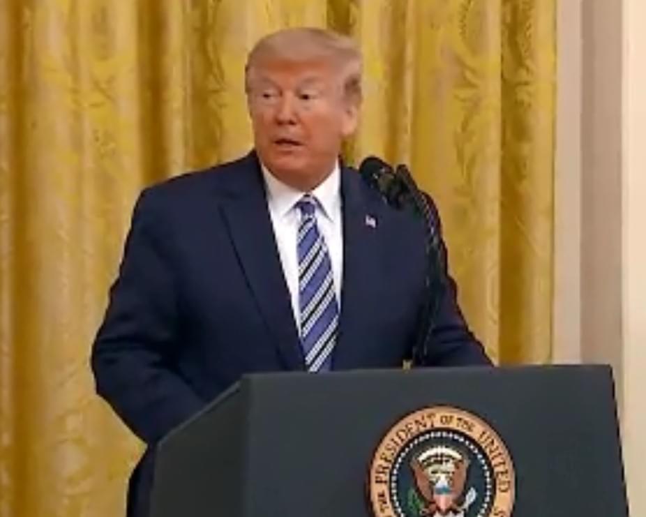 Trump to Sign Order Keeping Meat Processing Plants Open