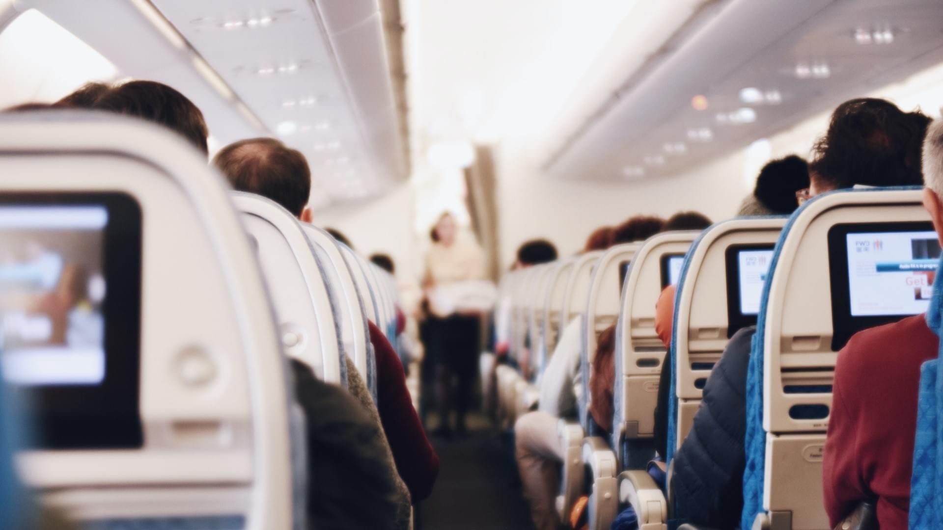 How risky is flying during the coronavirus pandemic?