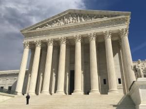 GOP Expecting Trump to Nominate Barrett for Supreme Court
