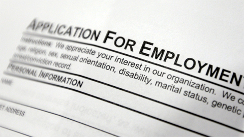 First-Time Jobless Claims Drop Below 800,000; DFW Airlines Report Staggering Losses