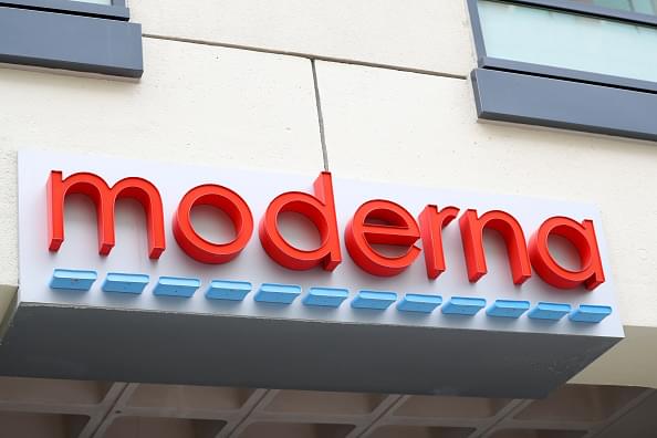 WBAP Morning News: FDA Panel Recommends Moderna Vaccine for Emergency Use