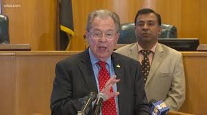 Tarrant County Judge will Follow Governor’s Order, Not Issue Mask Mandate