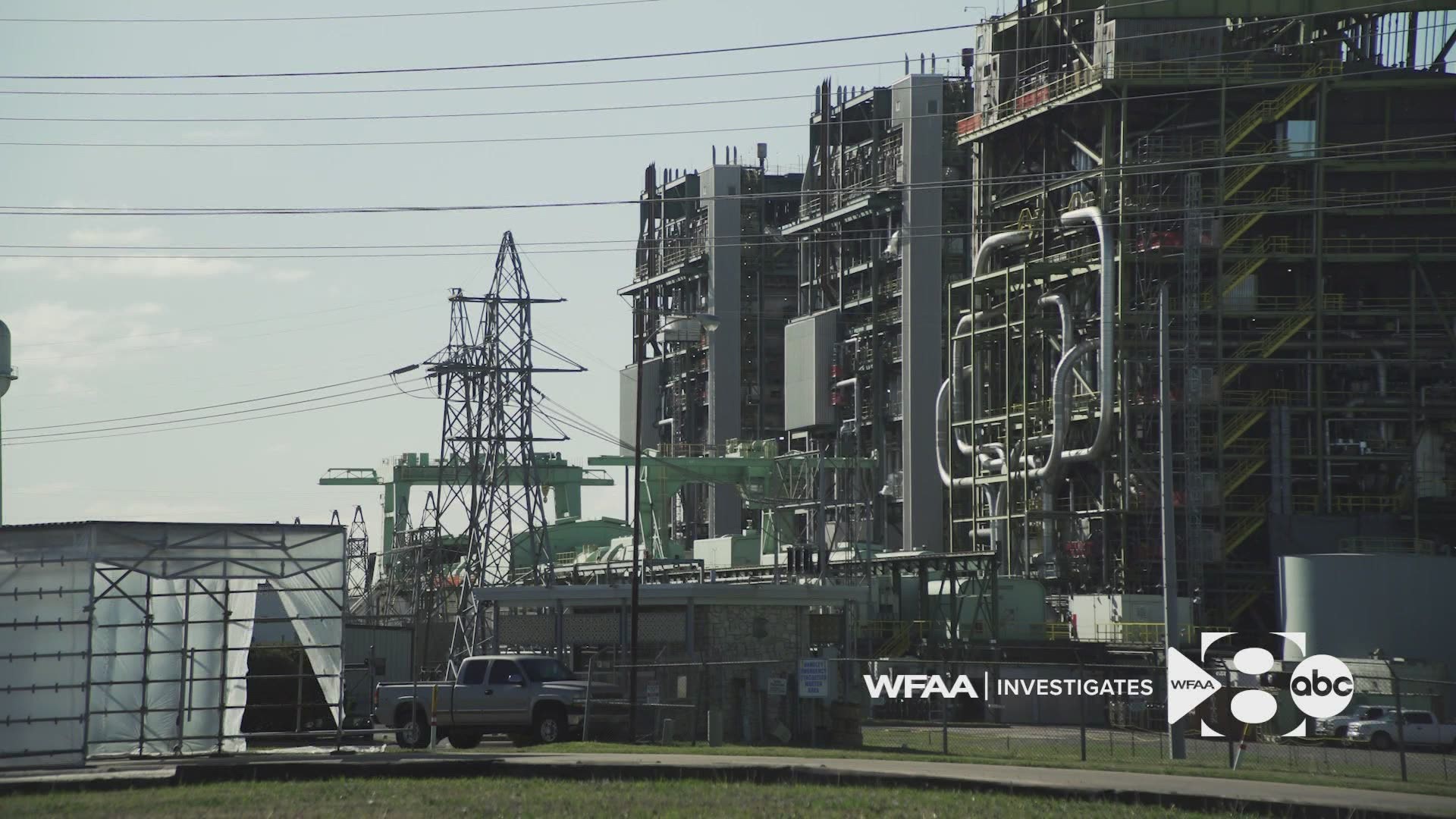 Some Billionaire Investors Aim to Solve Texas’ Emergency Power Problem … With Conditions