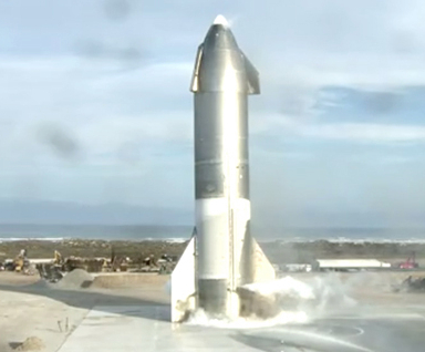 SpaceX Test Rocket Breaks Apart While Landing