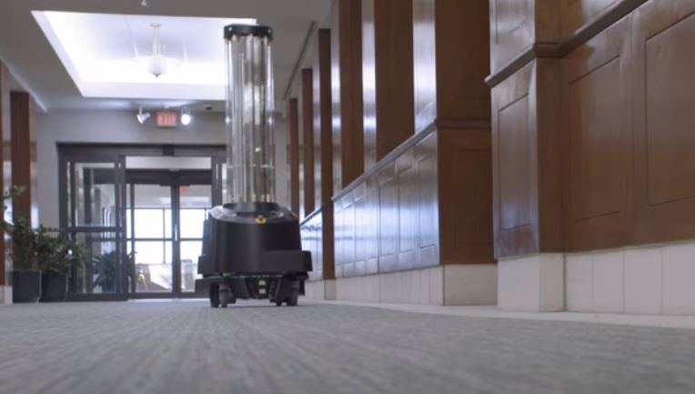 Fort Worth Care Facility has Robot UV Cleaning Technology to Fight Against Covid-19