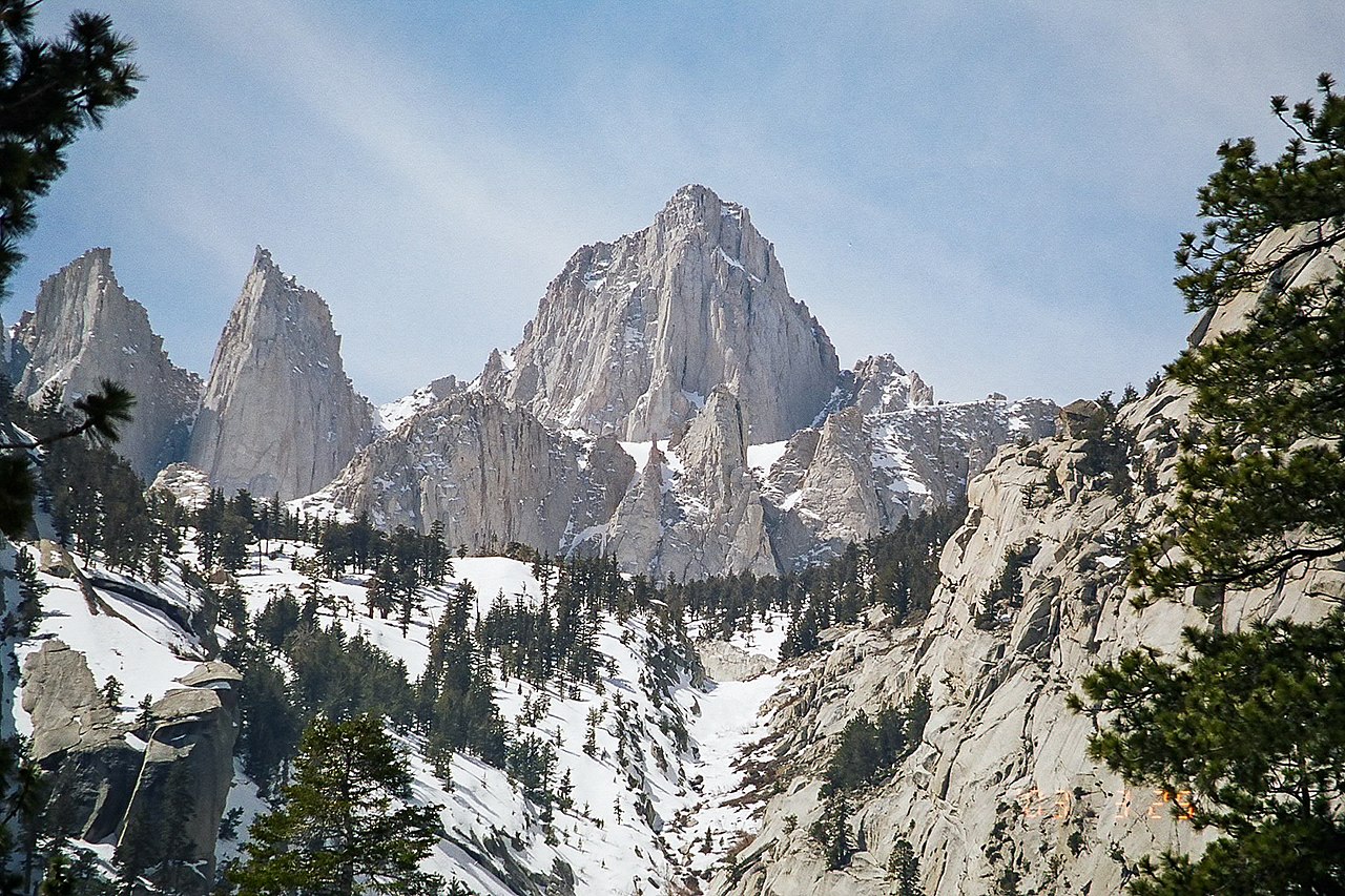 Texas Man Dies in Fall on Snowy California Mountain